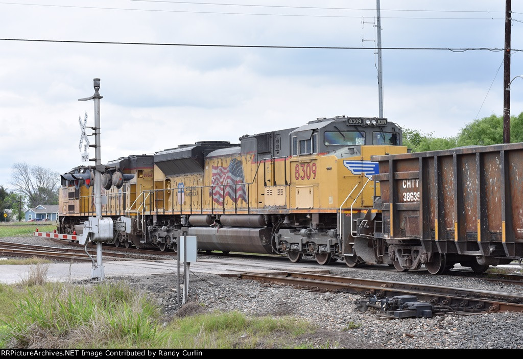 UP 8764 South backing up on the Odem Wye